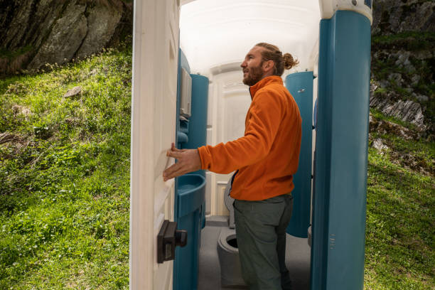 Best Portable restroom trailer rental  in Jonesville, VA